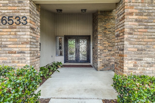 view of property entrance