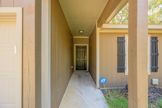 view of doorway to property