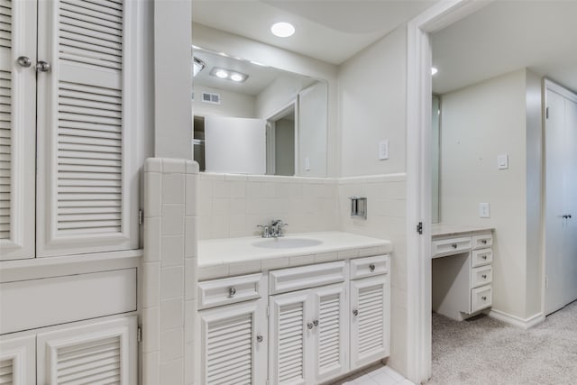 bathroom featuring vanity