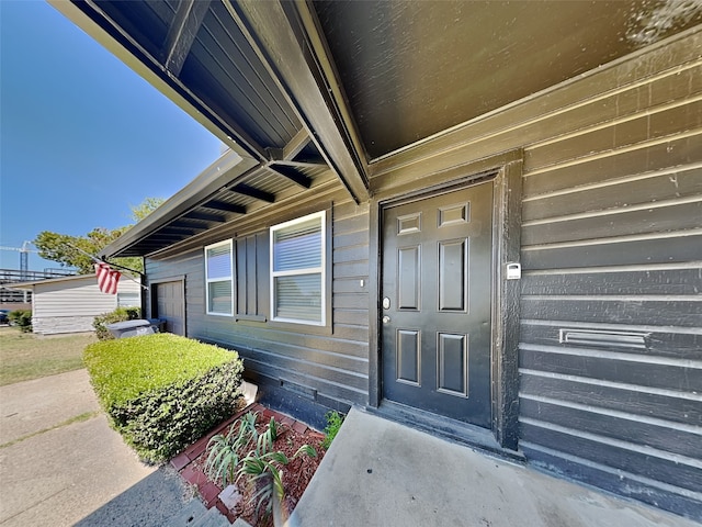 view of entrance to property