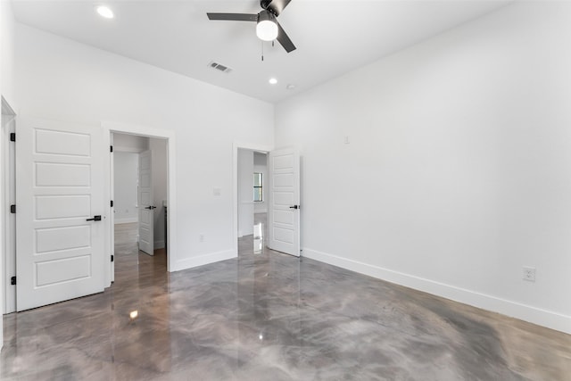 unfurnished bedroom featuring ceiling fan