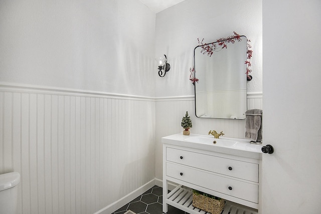 bathroom featuring vanity