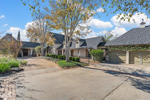 view of front facade with a garage