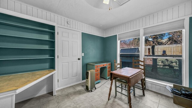 kitchen featuring sink, crown molding, appliances with stainless steel finishes, gray cabinetry, and tasteful backsplash