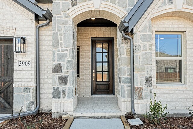 foyer entrance featuring dark wood-type flooring