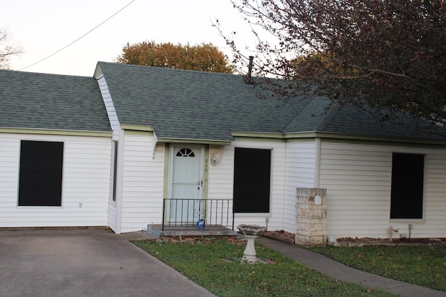 view of front facade