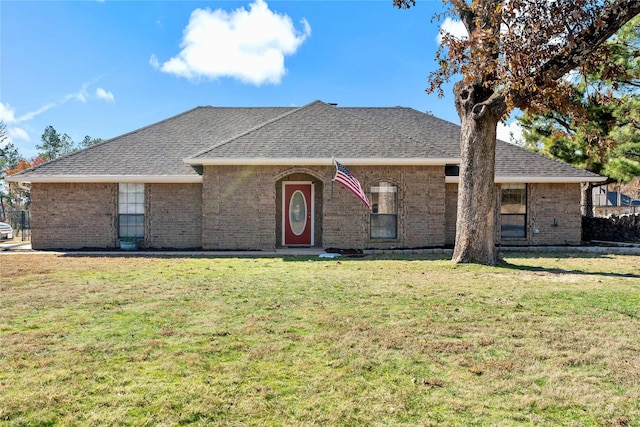 view of front of house with a front yard