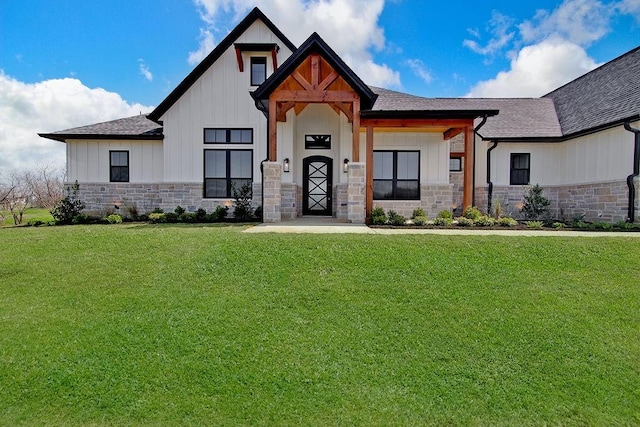 view of front of home with a front yard