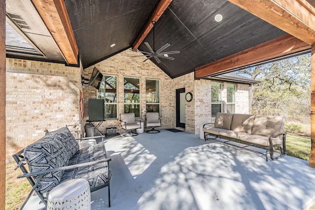 view of patio featuring outdoor lounge area and ceiling fan