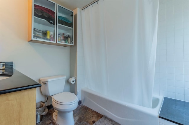 full bathroom featuring shower / bathtub combination with curtain, vanity, and toilet