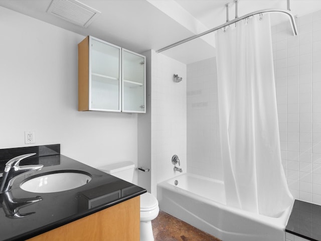 329 E Colorado Blvd Unit 202, Dallas, TX 75203 - full bathroom featuring toilet, visible vents, shower / tub combo, and vanity