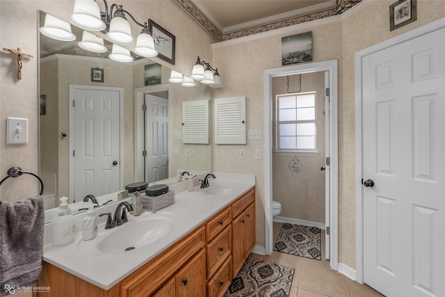 bathroom featuring tile patterned flooring, a notable chandelier, toilet, and ornamental molding