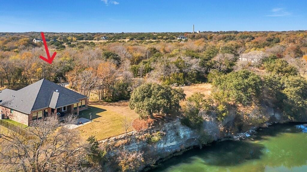 bird's eye view featuring a water view