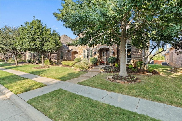 view of front of house with a front lawn