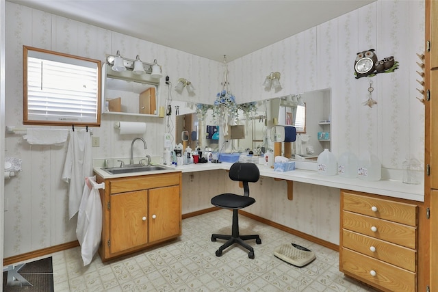 bathroom featuring plenty of natural light and vanity