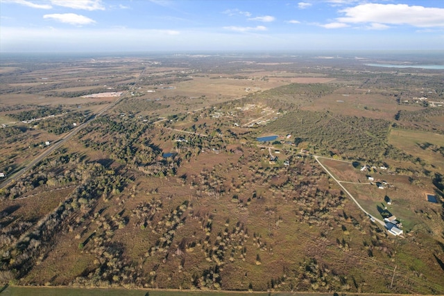 Listing photo 2 for 322 SE County Road 3071, Corsicana TX 75109