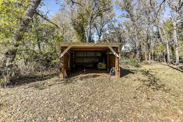 view of outdoor structure