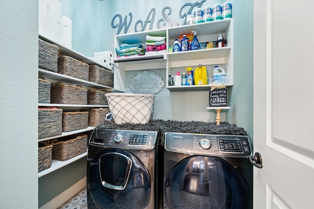 laundry room featuring independent washer and dryer