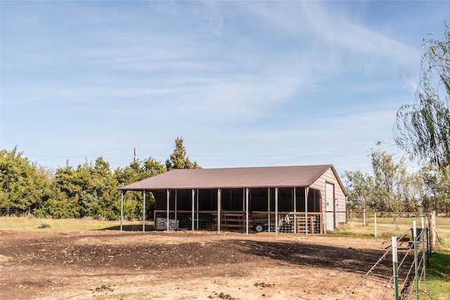 view of outdoor structure