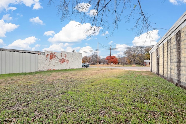 Listing photo 2 for TBD W Hubbard St, Mineral Wells TX 76067