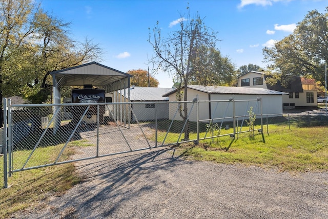 view of yard with a carport