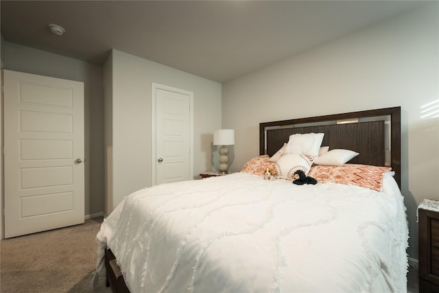 bedroom with carpet flooring