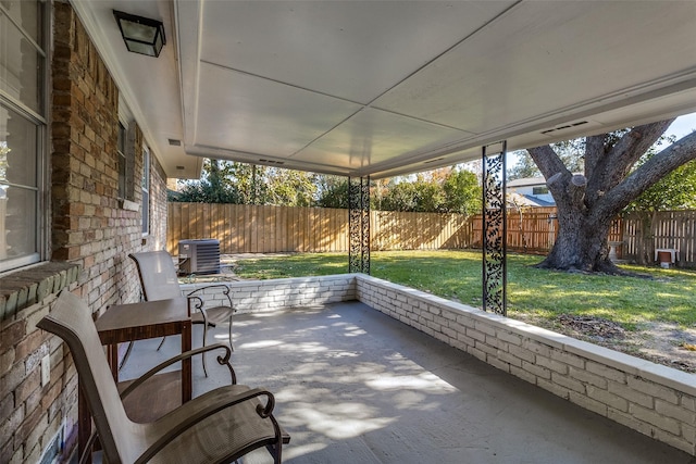 view of sunroom / solarium