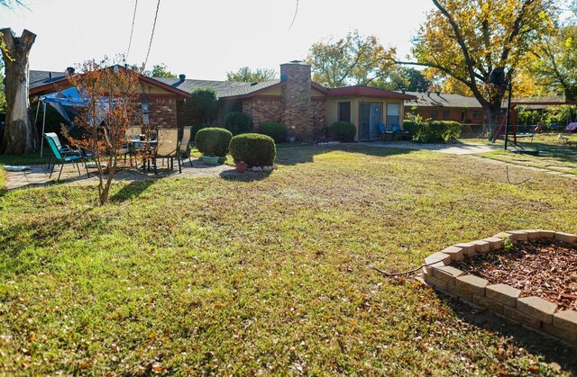6917 Jewell Ave, Fort Worth, TX 76112 - view of yard featuring fence and a patio