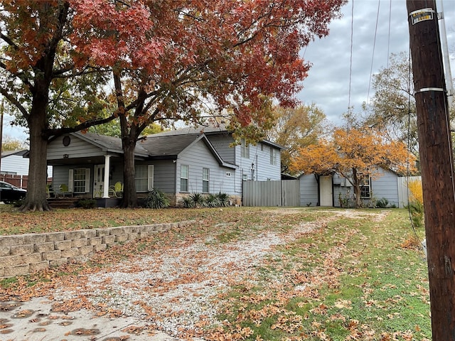 view of home's exterior