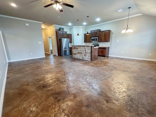 kitchen featuring pendant lighting, crown molding, a kitchen island with sink, and appliances with stainless steel finishes