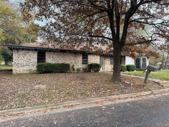 view of front of house