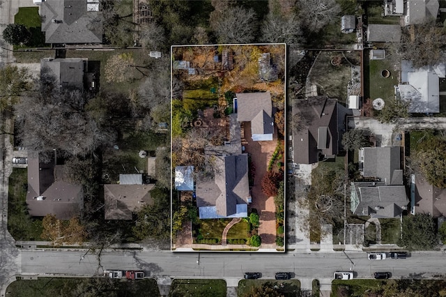 814 Barnes St, Mckinney, TX 75069 - aerial perspective of suburban area with property boundaries highlighted