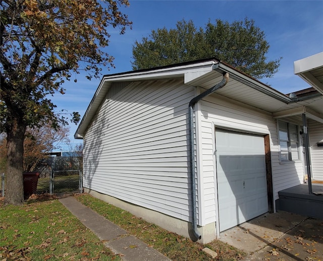 view of home's exterior