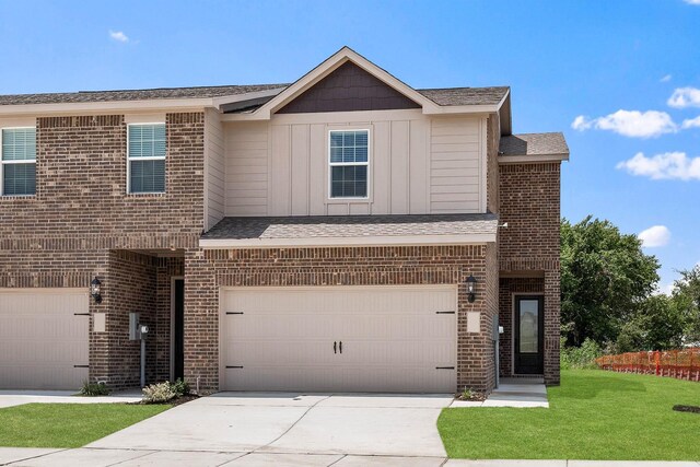 497 Mbs Way, Pilot Point TX, 76258, 4 bedrooms, 2.5 baths townhouse for sale