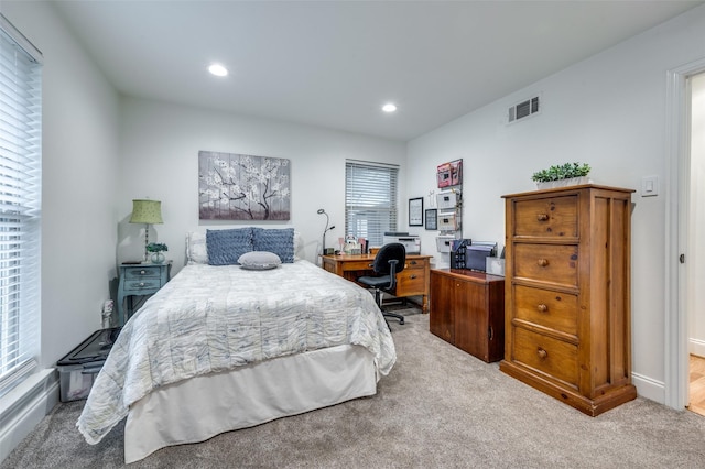 bedroom featuring carpet floors