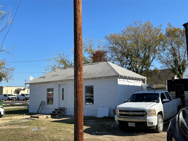 view of home's exterior