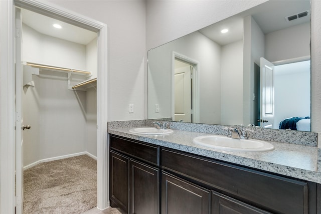 bathroom with vanity