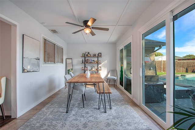 dining area with ceiling fan