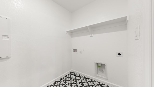 unfurnished bedroom featuring ensuite bath, ceiling fan, and light colored carpet