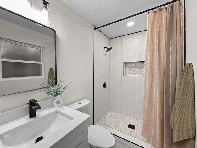 unfurnished bedroom featuring wood-type flooring and ceiling fan