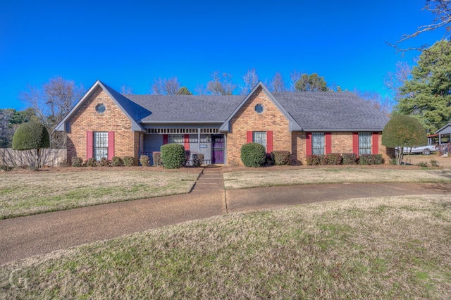 111 White Rd, Frierson, LA 71027 - view of front facade with a front yard