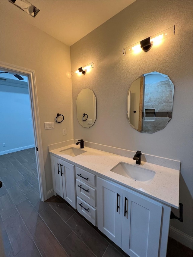 bathroom with vanity