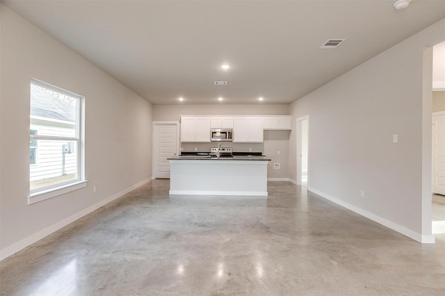 view of unfurnished living room