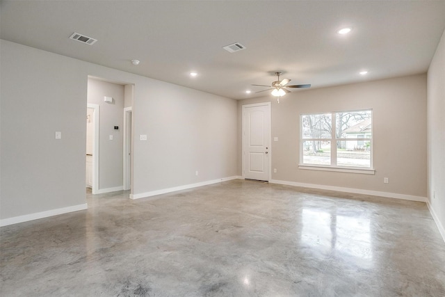 empty room with ceiling fan