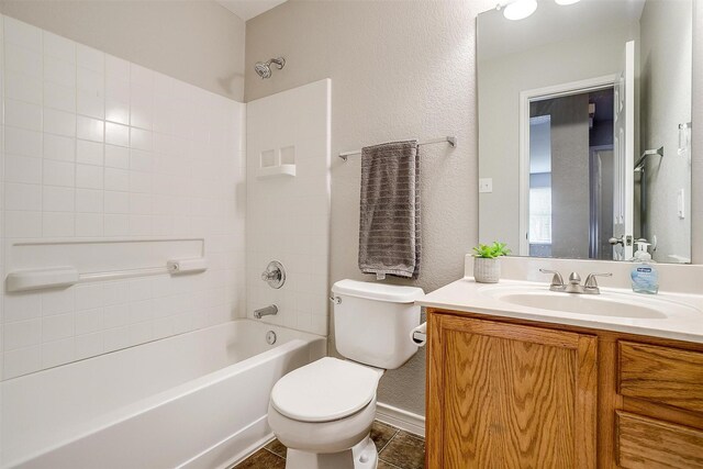 kitchen featuring sink, light hardwood / wood-style flooring, ceiling fan, and appliances with stainless steel finishes