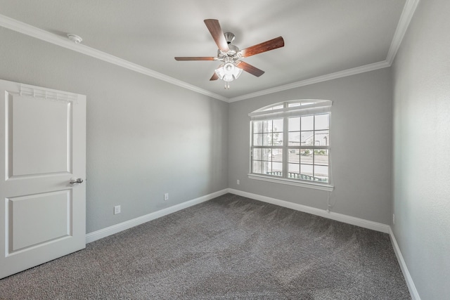 unfurnished room featuring carpet flooring, ceiling fan, and crown molding