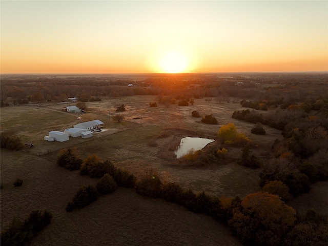 view of aerial view at dusk