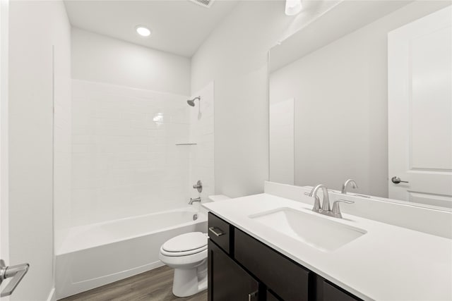 7212 Dragonfly Ln, Little Elm, TX 76227 - full bath featuring wood finished floors, toilet, vanity, bathing tub / shower combination, and recessed lighting