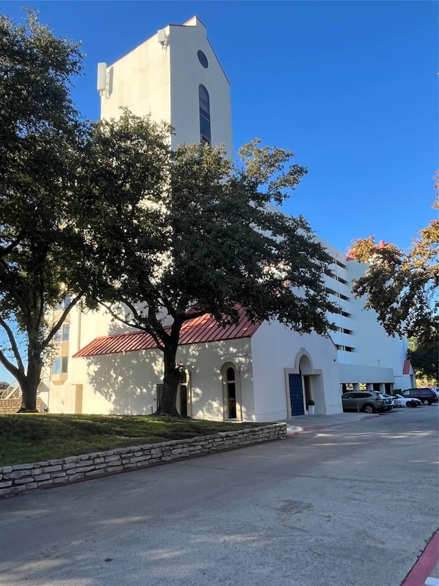 view of building exterior