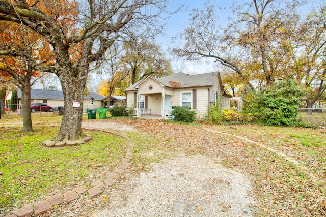 bungalow featuring covered porch